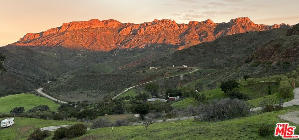 10120 Yerba Buena Rd, Malibu, CA 90265