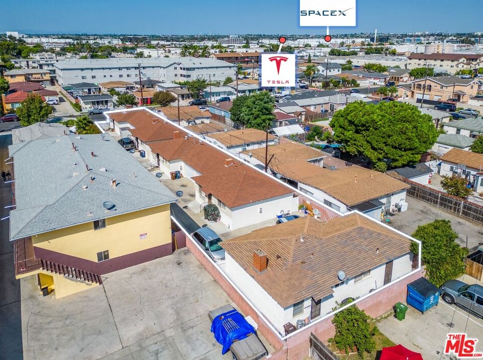 3722 W 132nd St, Hawthorne, CA 90250
