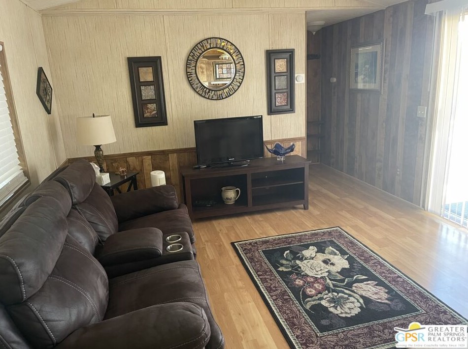 18801 Roberts Rd #5, Desert Hot Springs, CA 92241