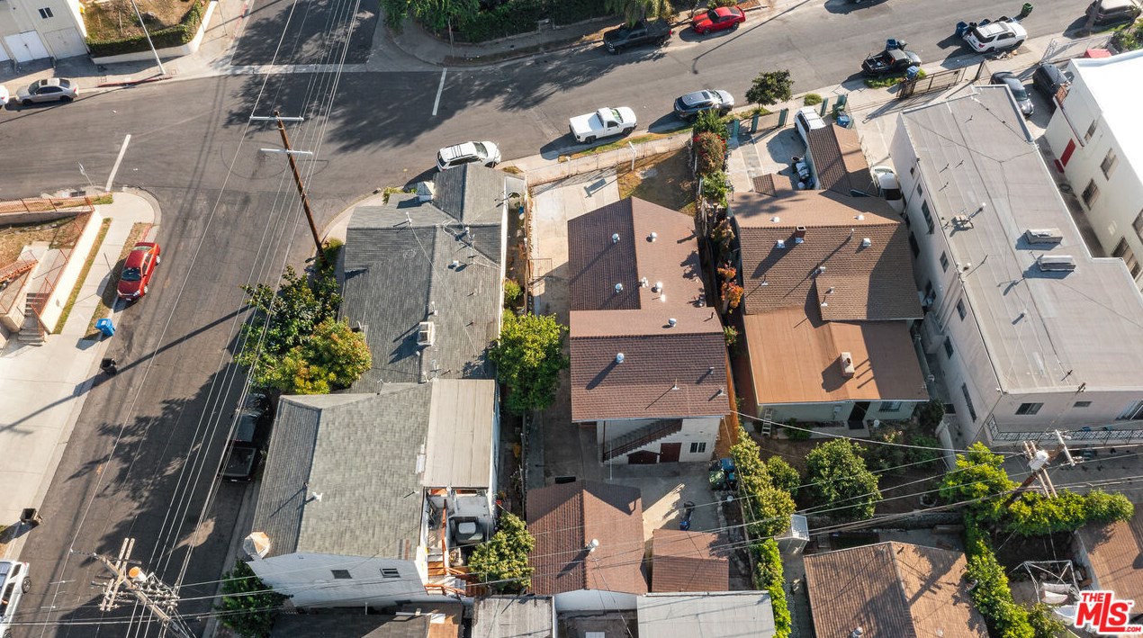4805 Mascot St, Los Angeles CA  90019-5530 exterior