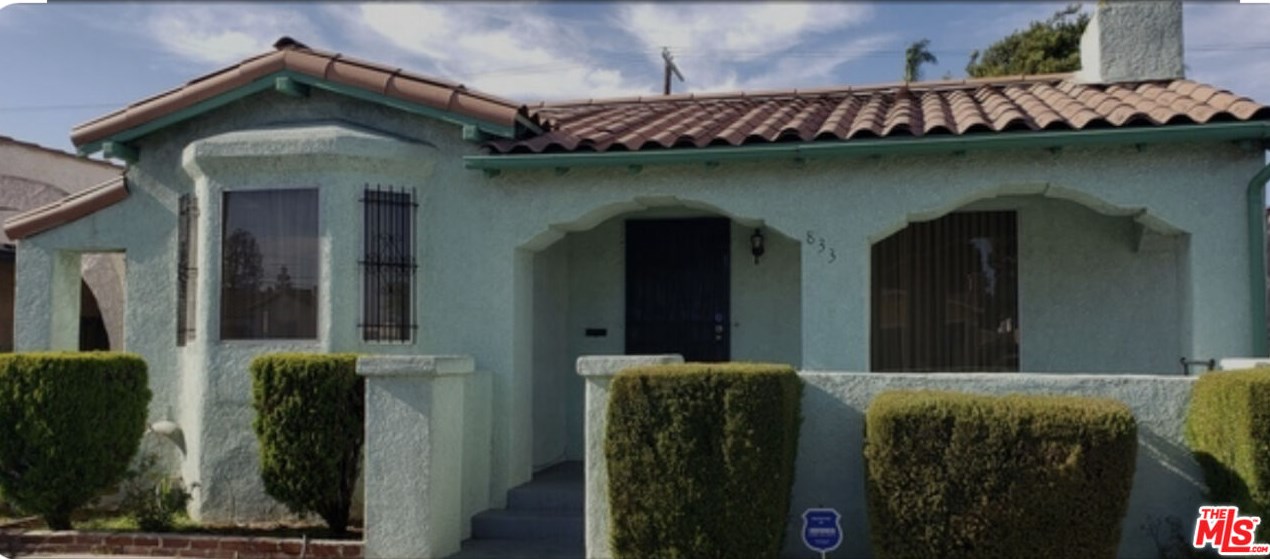 833 103rd St, Los Angeles, CA 90002-3245