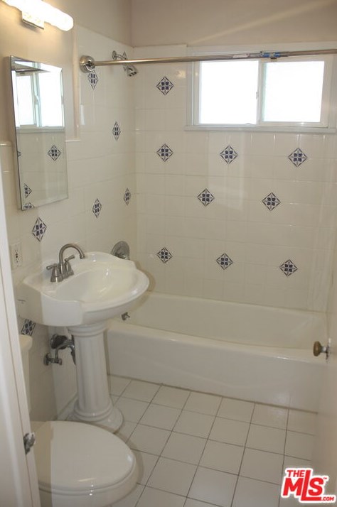 11159 Fairbanks Way, Los Angeles CA  90230-4902 exterior