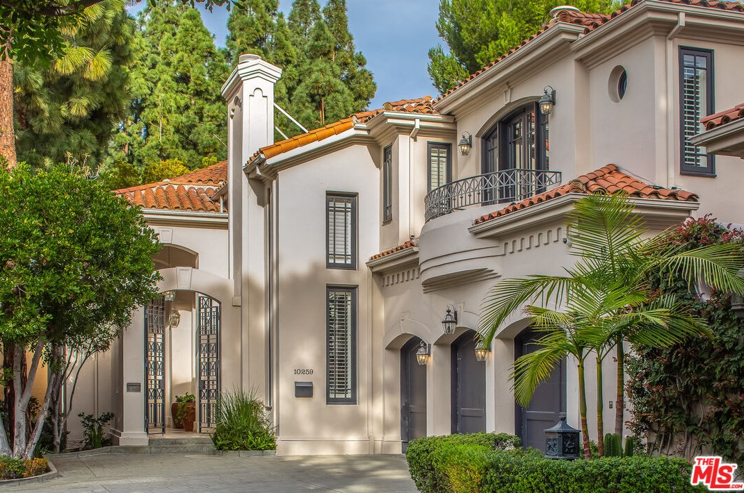10259 Century Woods Dr, Los Angeles CA  90067-6312 exterior