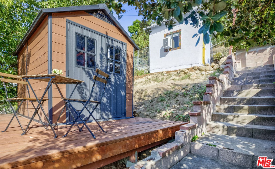 5120 Williams Pl, Los Angeles CA  90032-4016 exterior