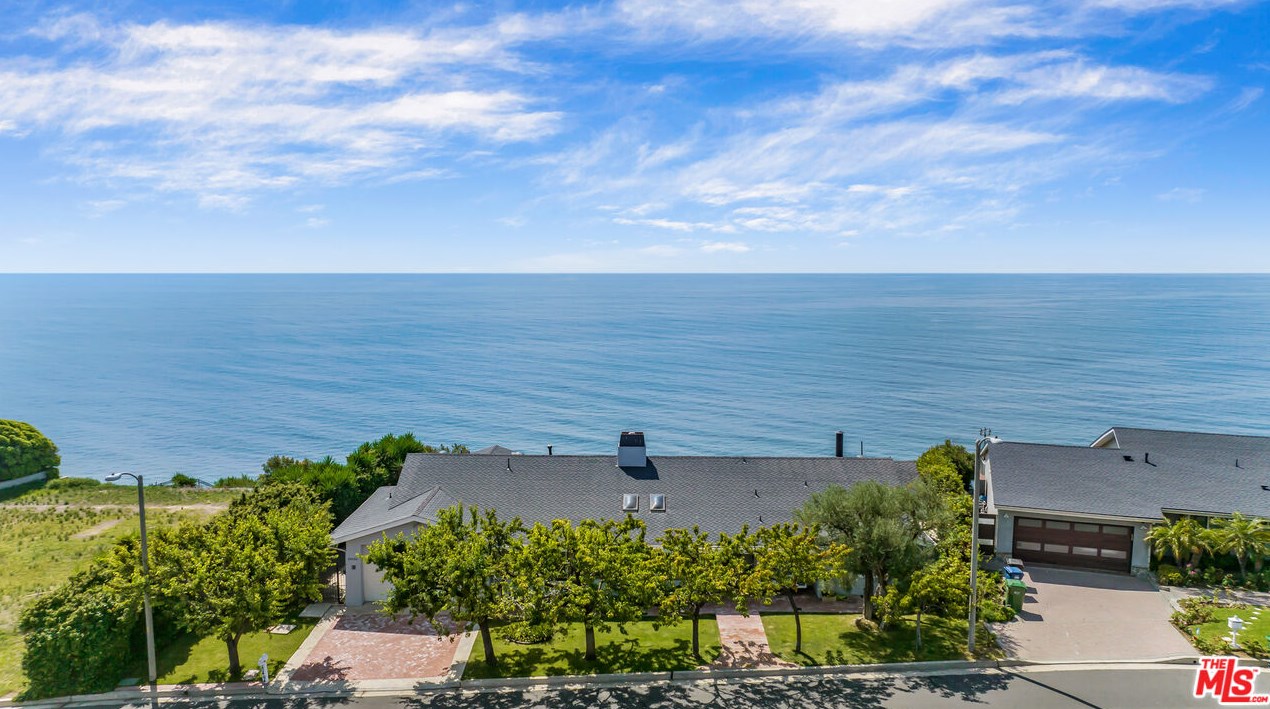 20494 Roca Chica Dr, Malibu, CA 90265-5332