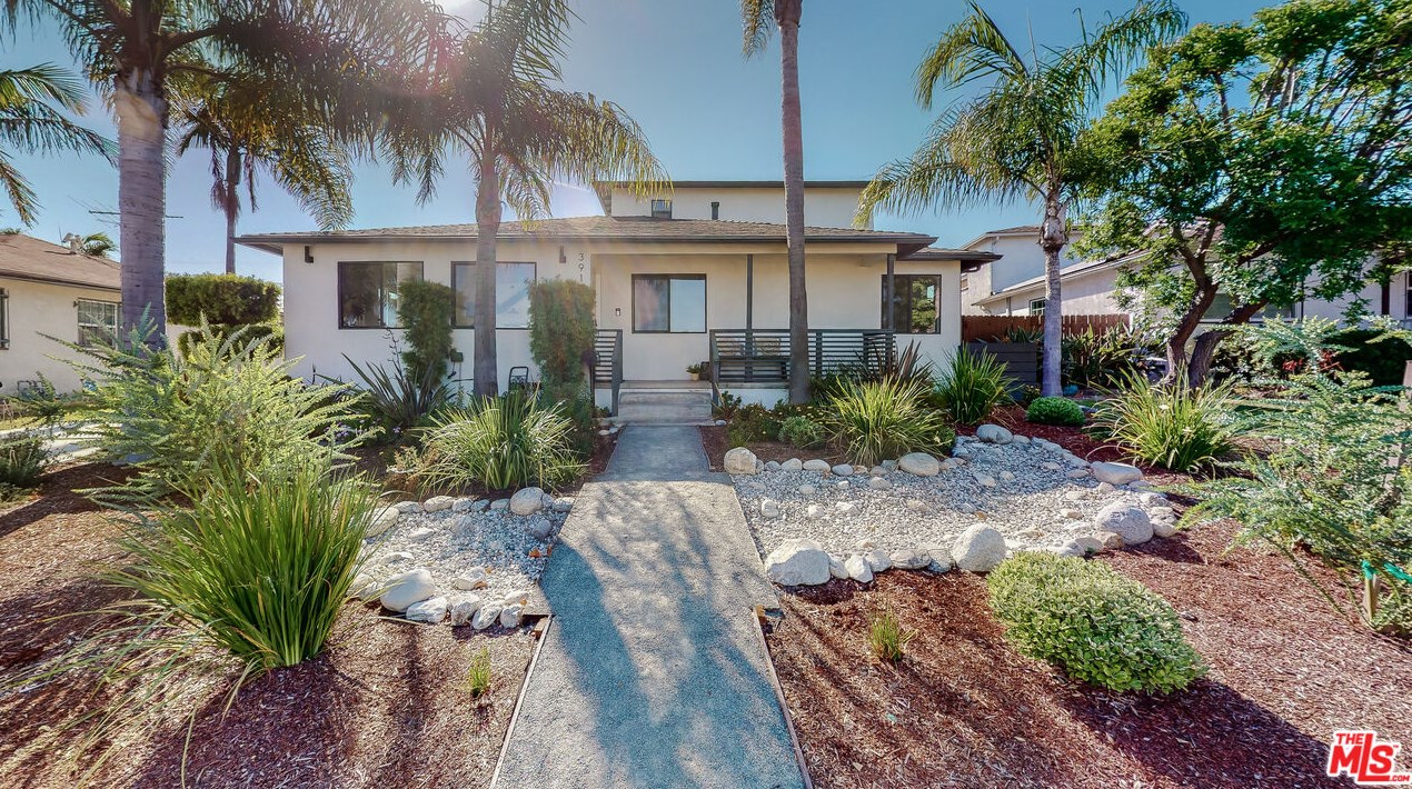 3918 Sycamore Ave, Los Angeles, CA 90008-1121