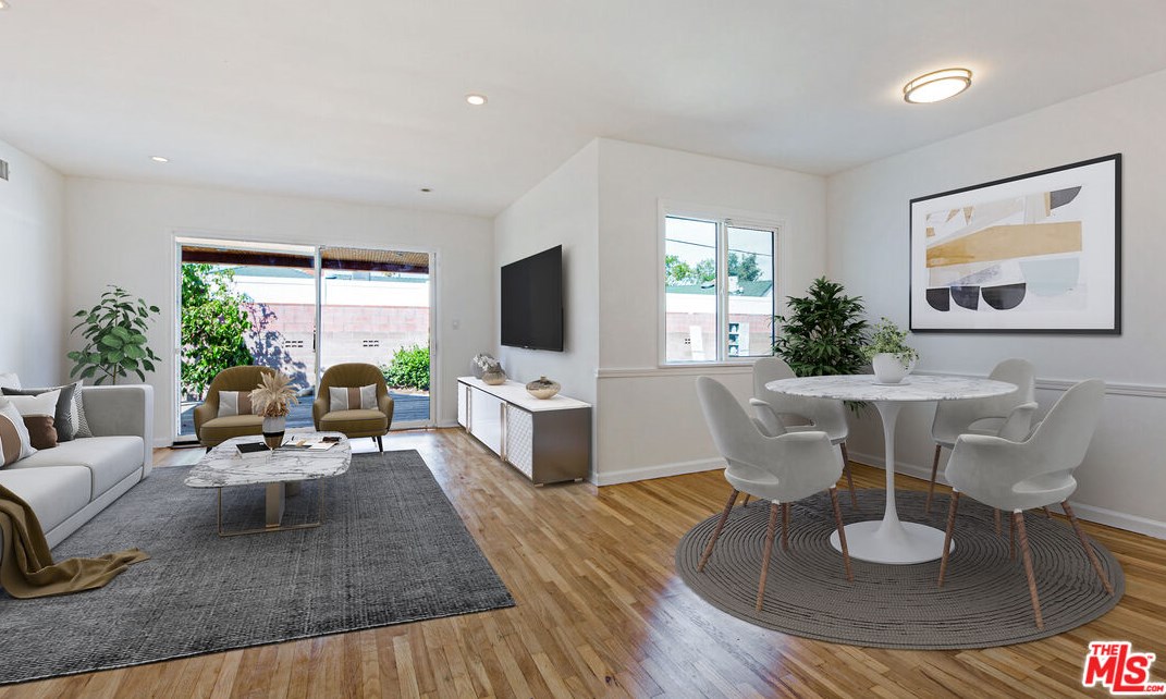 12629 Wixom St, North Hollywood, CA 91605-2146