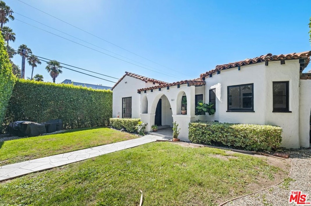 601 N Hayworth Ave, Los Angeles, CA 90048