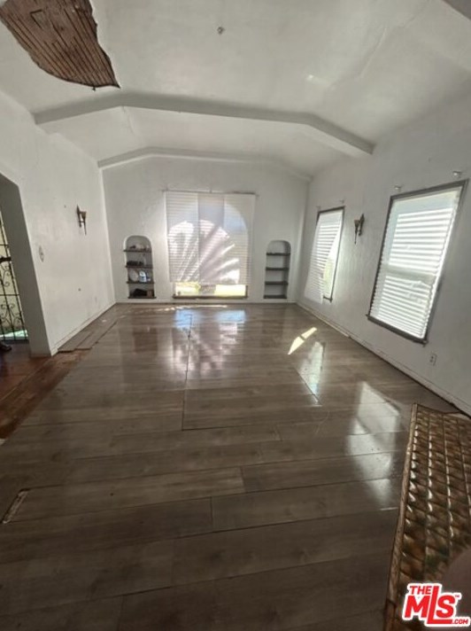 1061 82nd St, Los Angeles CA  90003-3017 exterior