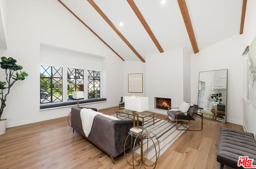 10164 Baywood Ct, Los Angeles CA  90077-2132 exterior