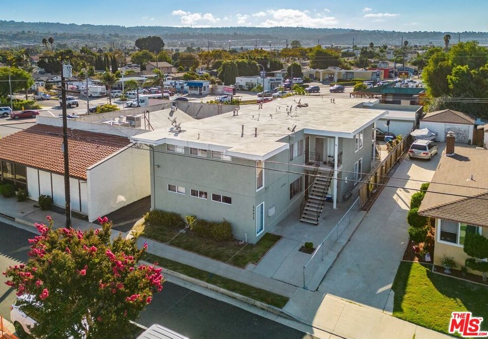 24417 Alliene Ave, Lomita, CA 90717