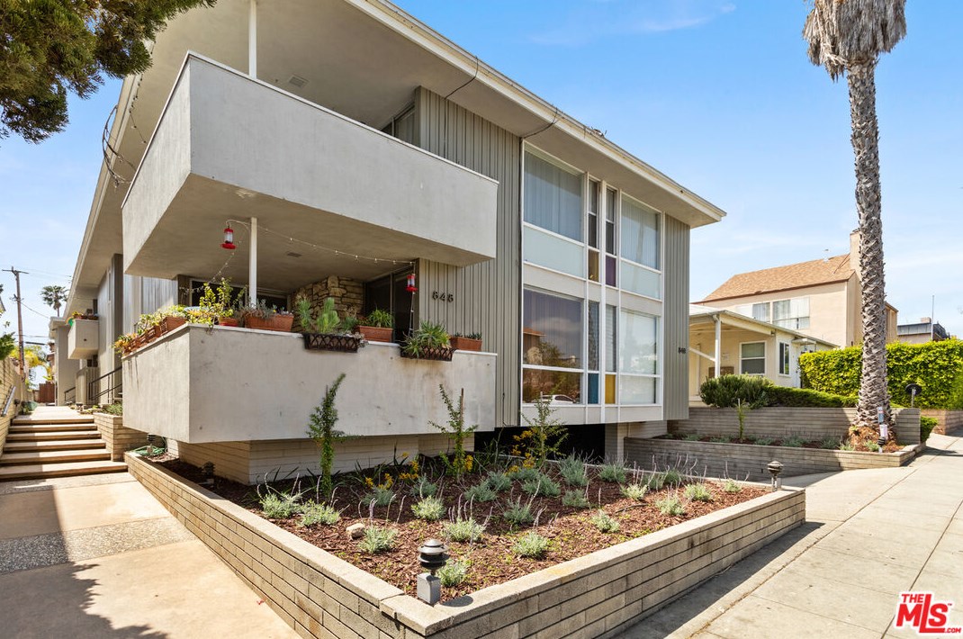 848 18th St #1, Santa Monica, CA 90403