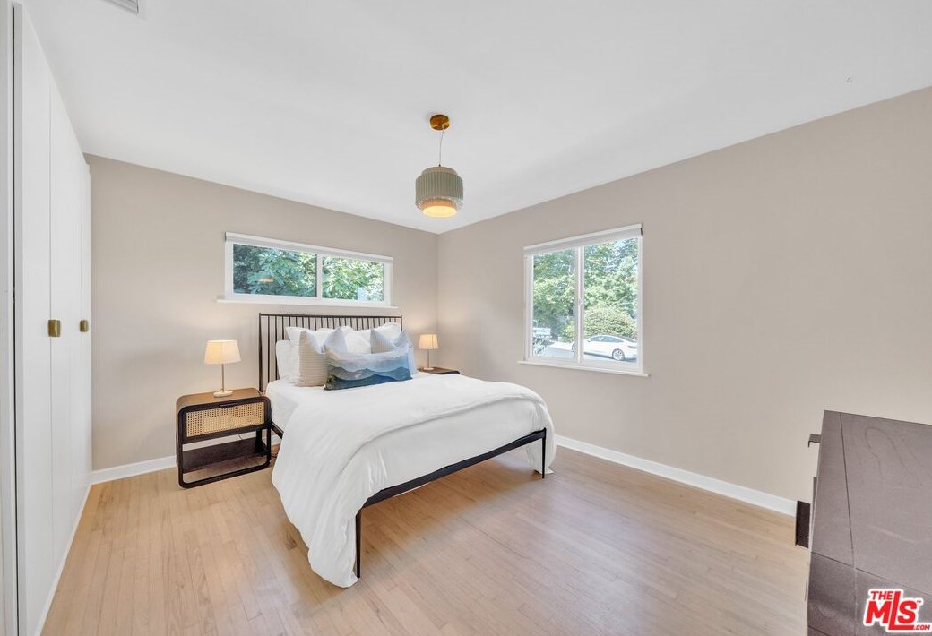5948 78th St, Los Angeles CA  90045-2942 exterior