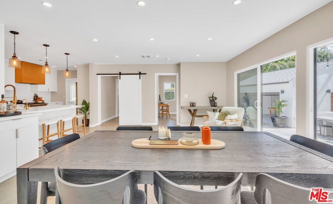 5948 78th St, Los Angeles CA  90045-2942 exterior