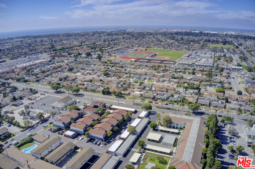 4508 Saviers Rd, Oxnard, CA 93033