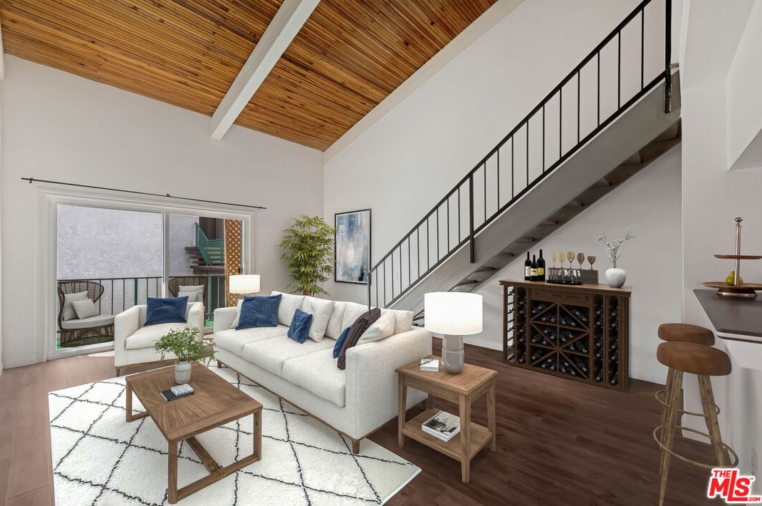 5460 White Oak Ave #a328, Van Nuys, CA 91316