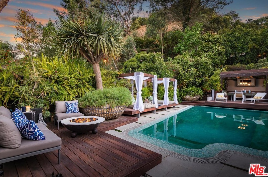 2605 Laurel Pass, Los Angeles, CA 90046-1012