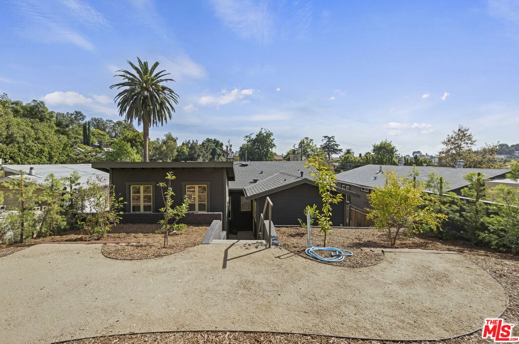 6161 Poppy Peak Dr, Los Angeles CA  90042-1331 exterior