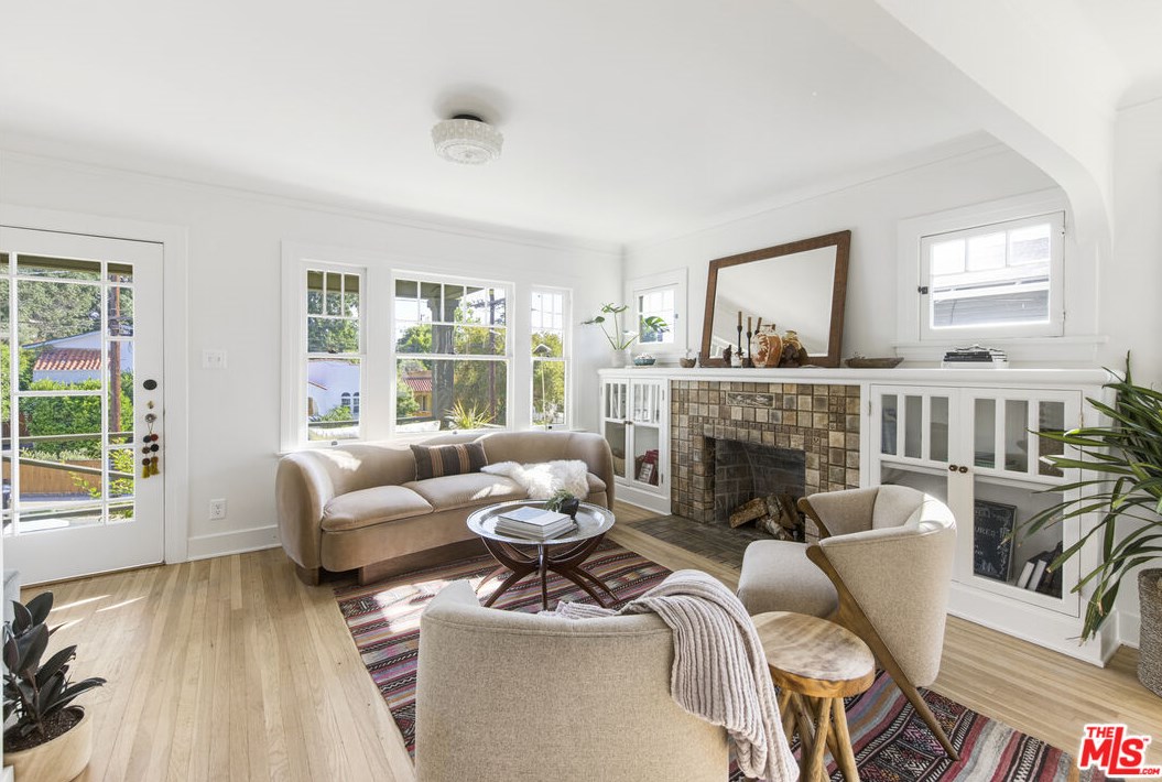 6161 Poppy Peak Dr, Los Angeles CA  90042-1331 exterior