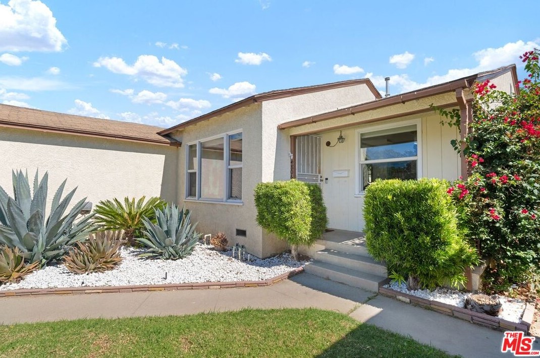 4806 Pimenta Ave, Lakewood, CA 90712