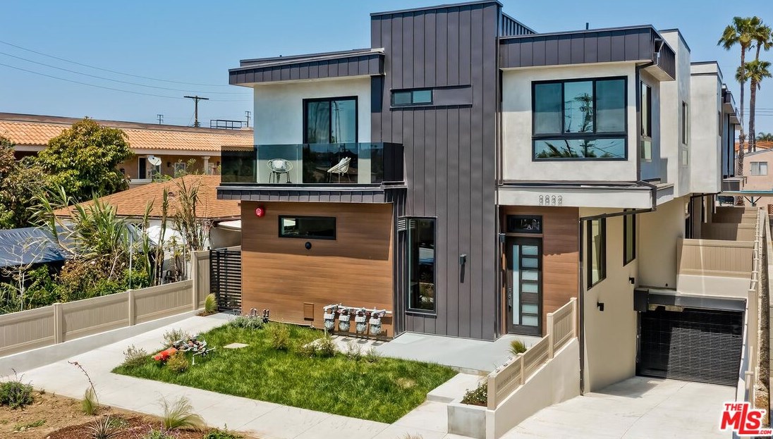 3832 Bentley Ave, Los Angeles, CA 90232-3904