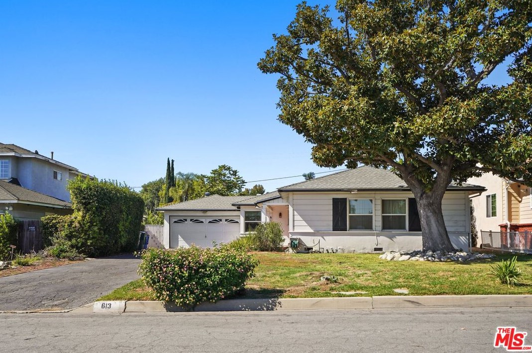 613 Santa Rosa Rd, Arcadia, CA 91007