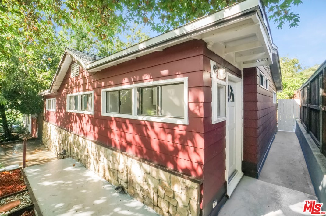 3059 Lake Ave, Altadena, CA 91001