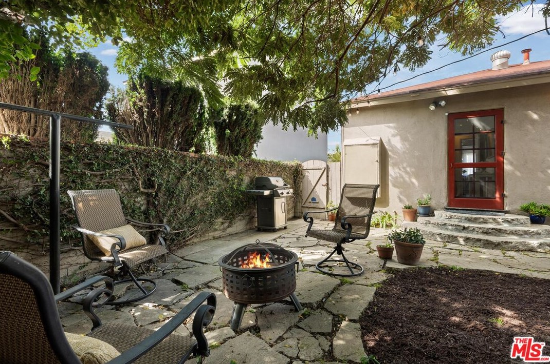 12428 Matteson Ave, Los Angeles CA  90066-4020 exterior