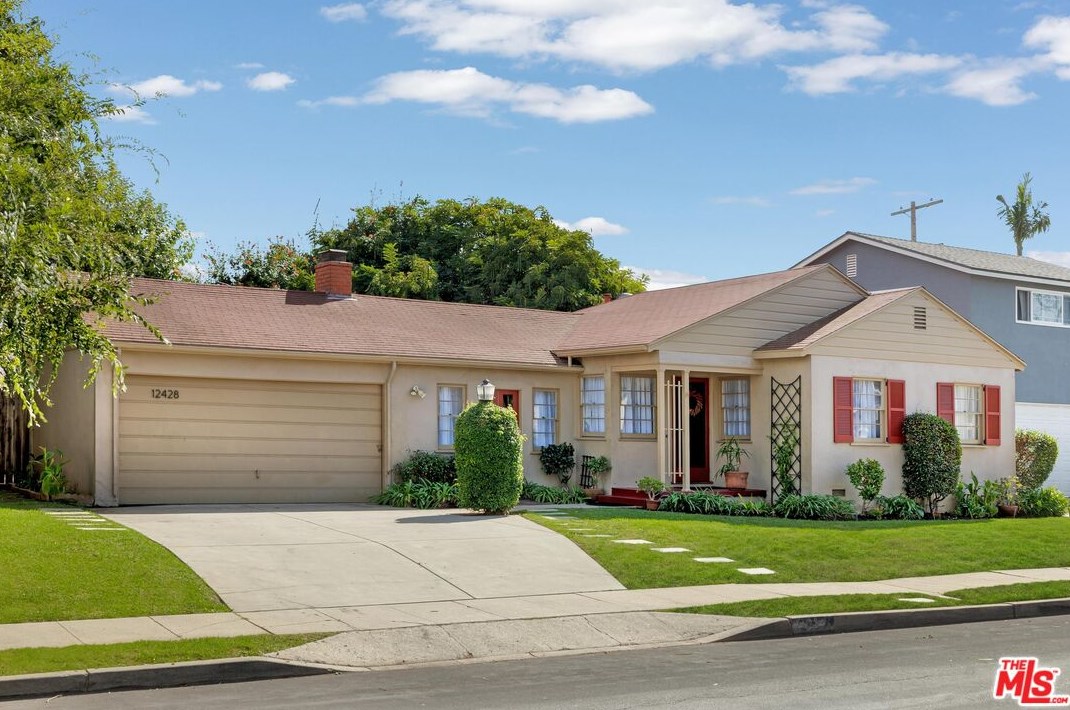 12428 Matteson Ave, Los Angeles, CA 90066-4412