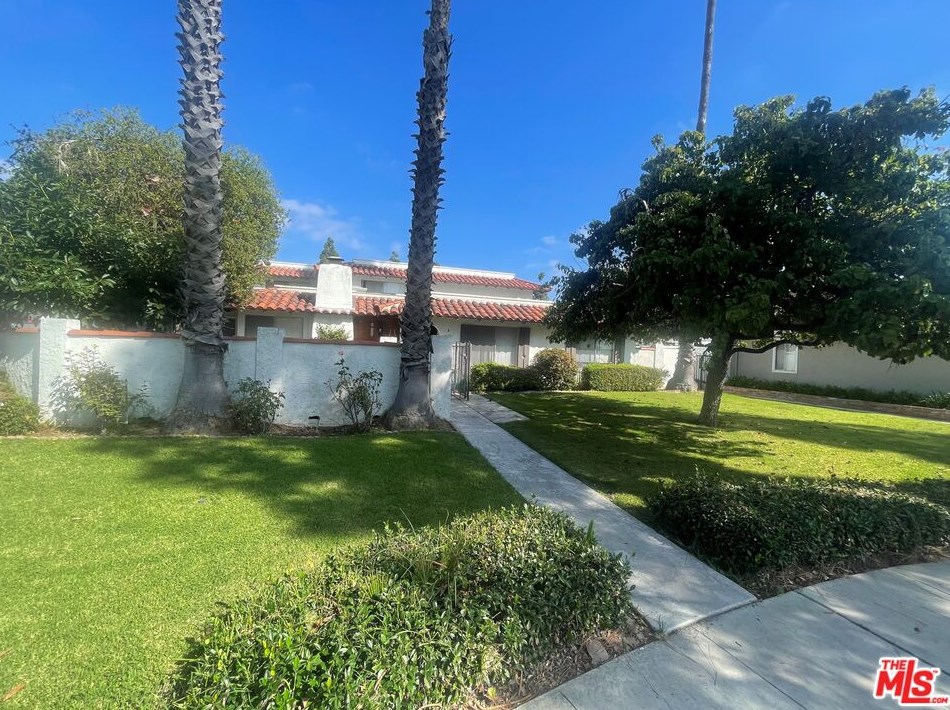 417 W Stevens Ave, Santa Ana, CA 92707