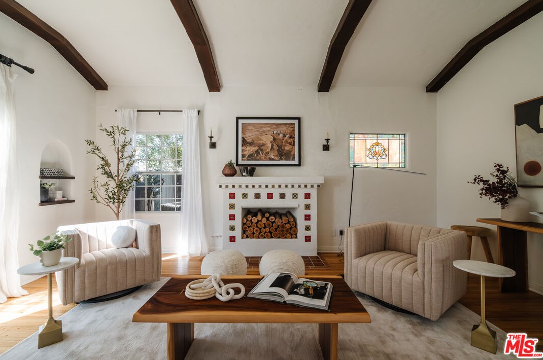9103 Gibson St, Los Angeles CA  90034-1924 exterior