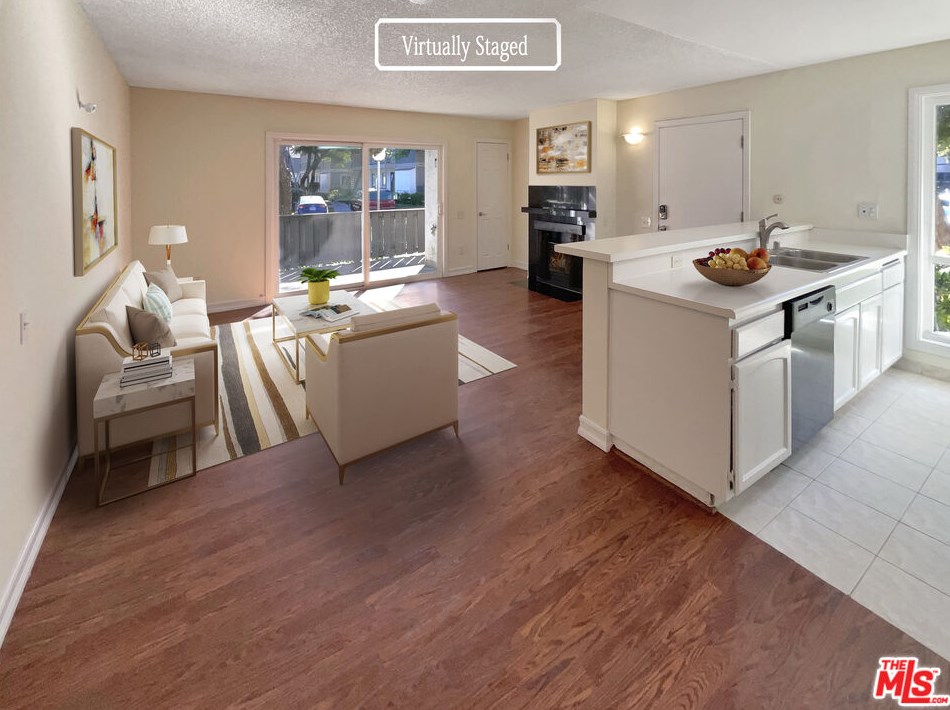 2811 S Fairview St #c, Santa Ana, CA 92704