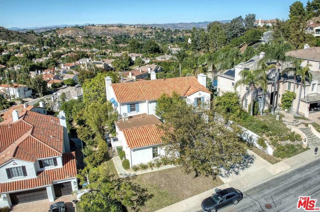 24815 Paseo Del Rancho, Calabasas, CA 91302-3084