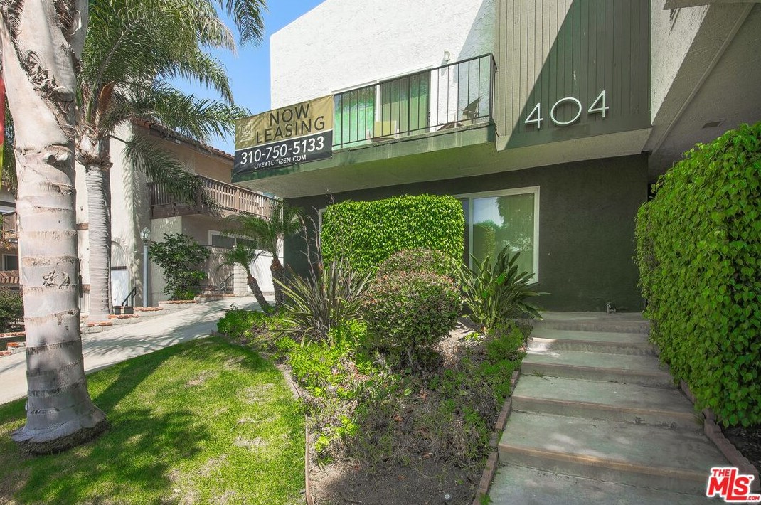 404 N Broadway, Redondo Beach, CA 90277