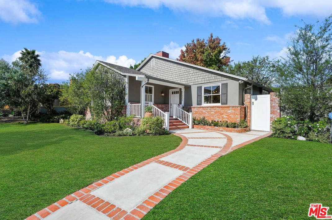 11535 Clover Ave, Los Angeles, CA 90066-1209