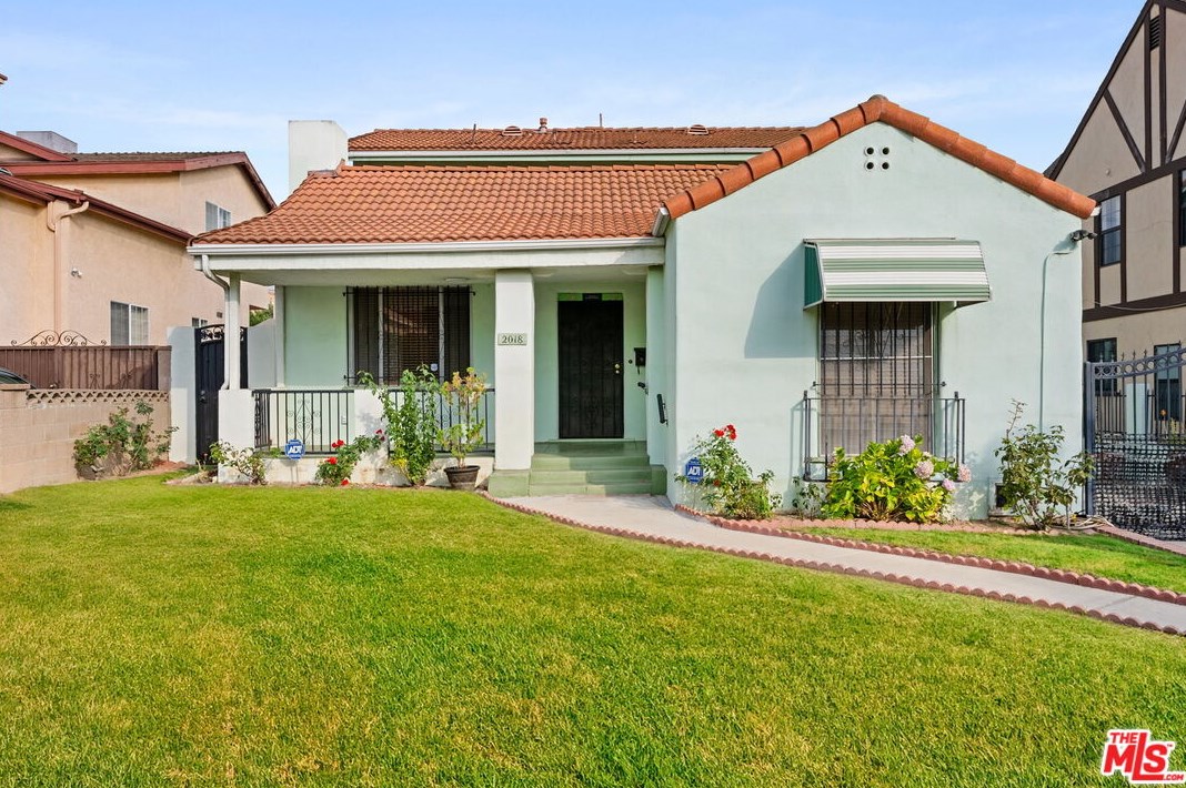 2018 Berendo St, Los Angeles, CA 90027-1907