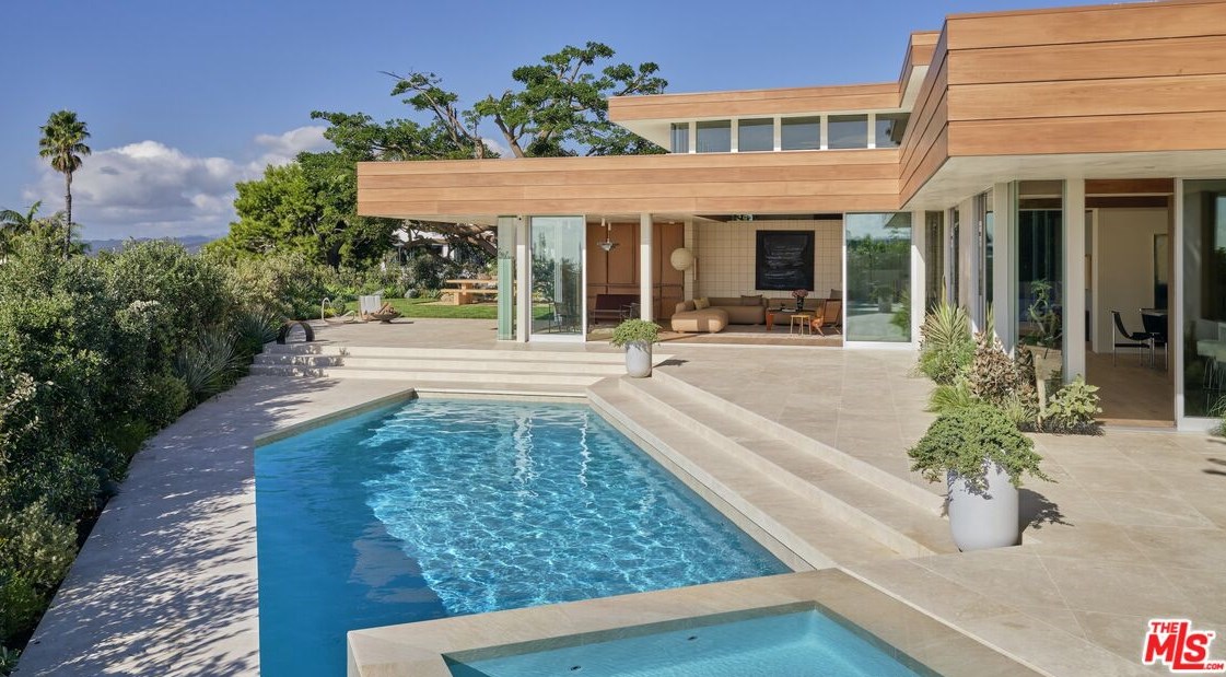 1700 Carla Ridge, Beverly Hills, CA 90210