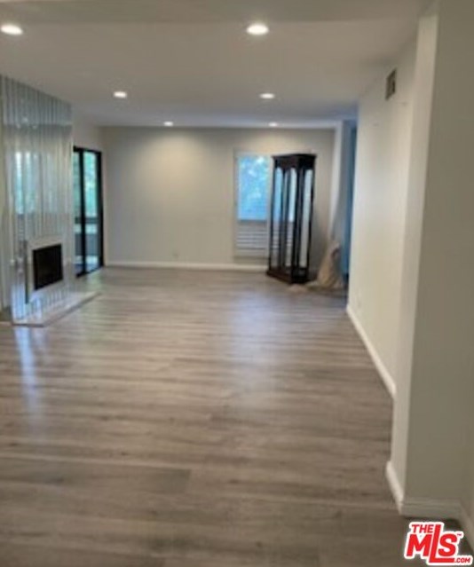 15233 Magnolia Blvd #307, Van Nuys, CA 91403