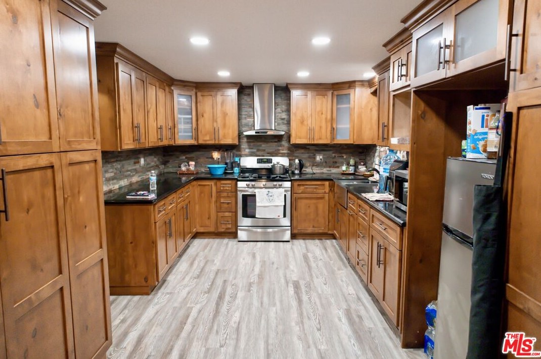 21732 Mountain Ave, Perris, CA 92570