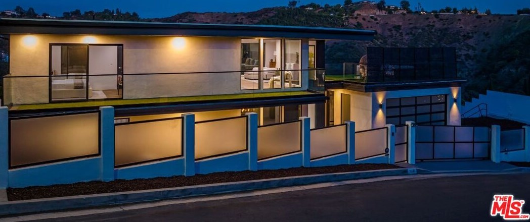 7541 Hermes Dr, Los Angeles CA  90046-1713 exterior