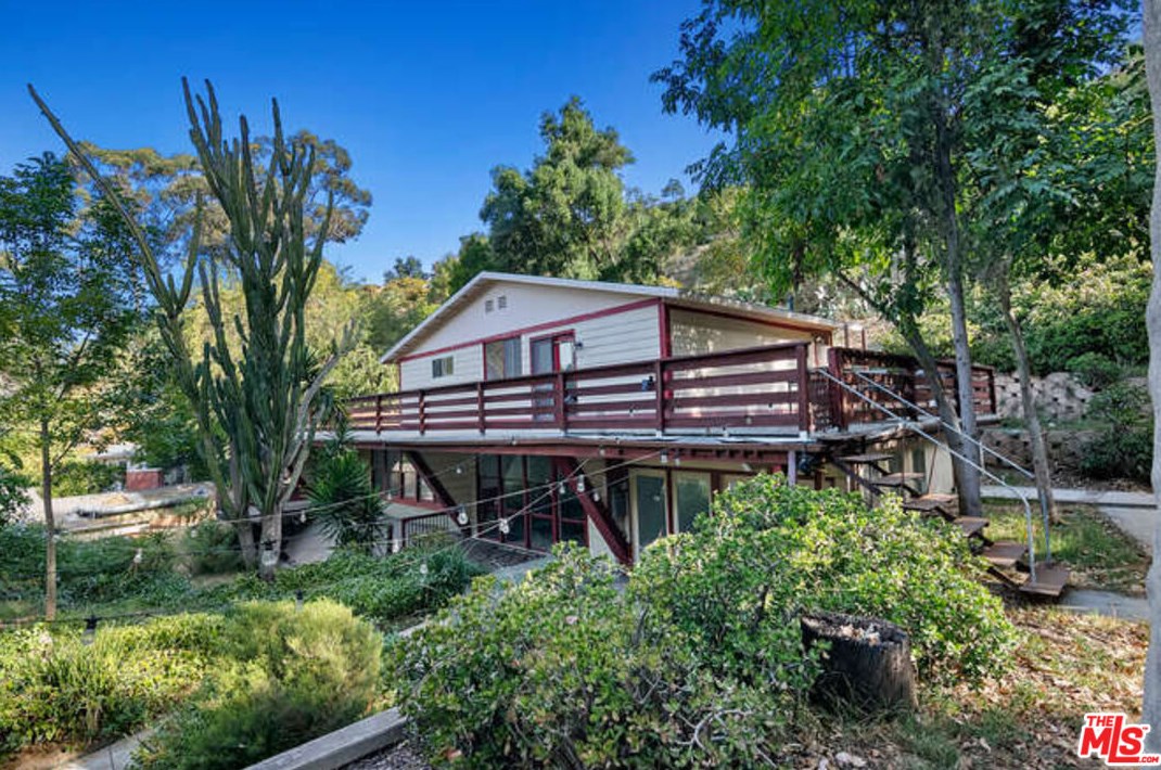 3010 Valevista Trl, Los Angeles, CA 90068-1725