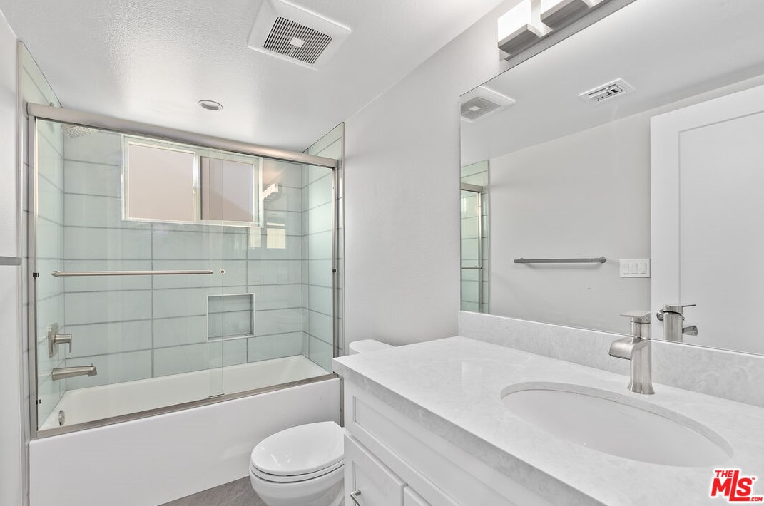 6433 Kanan Dume Rd, Malibu CA  90265-4002 exterior