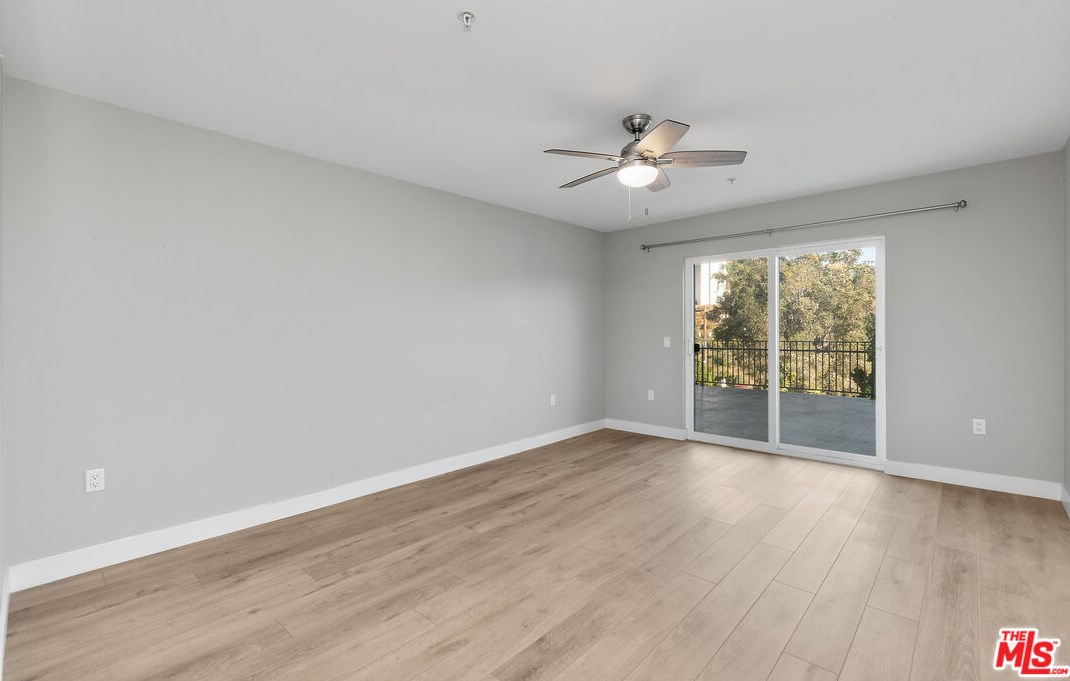 6433 Kanan Dume Rd, Malibu CA  90265-4002 exterior