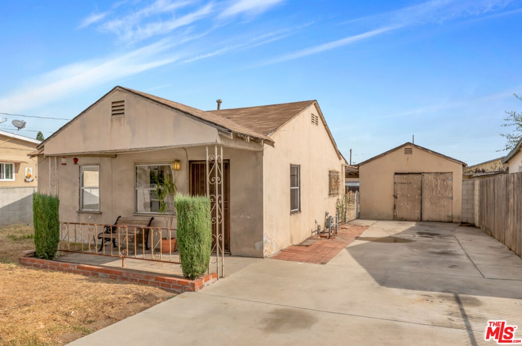 2334 Pine St, Rosemead, CA 91770-3108