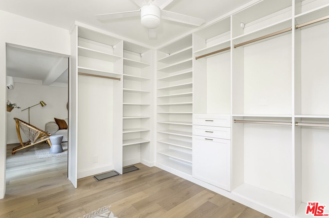 8109 Willow Glen Rd, Los Angeles CA  90046-1618 exterior