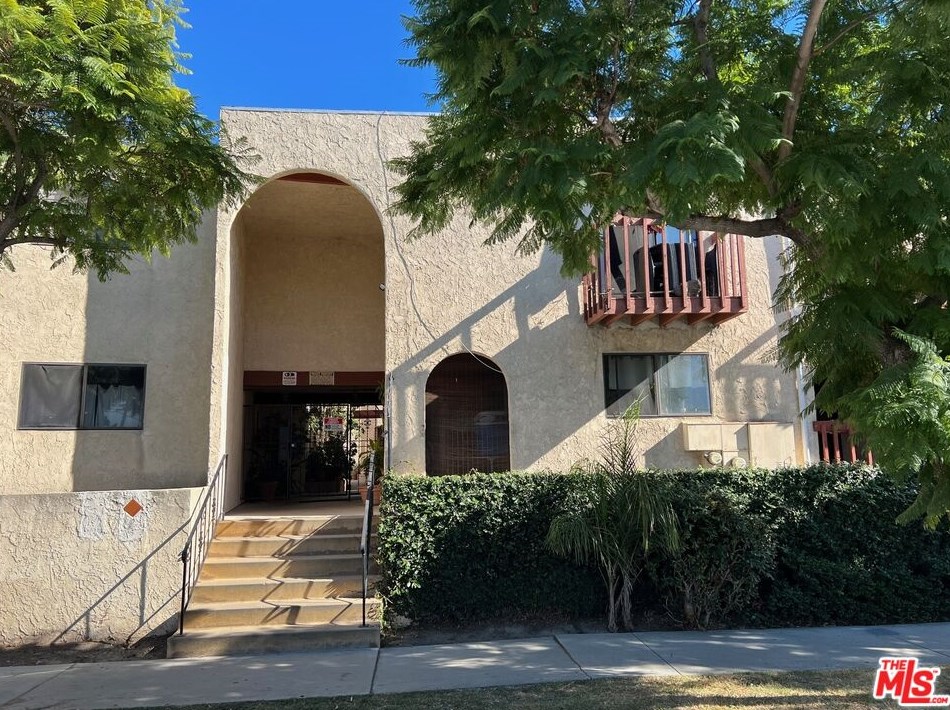 1100 E 4th St #e, Long Beach, CA 90802