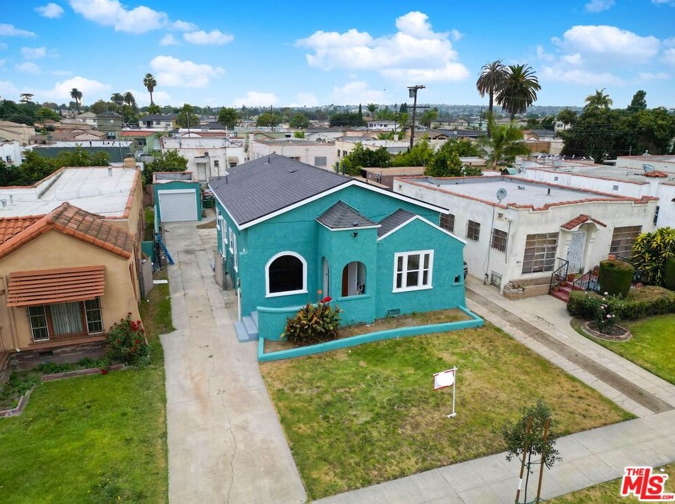 6611 Cimarron St, Los Angeles, CA 90047