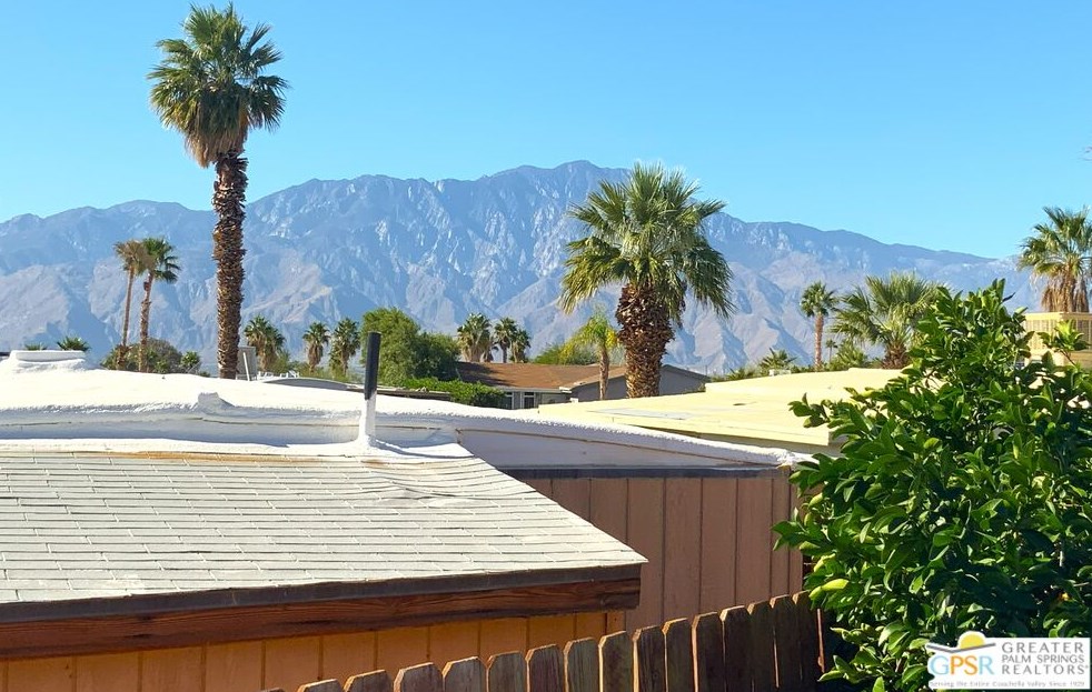 69381 Crestview Dr, Desert Hot Springs CA  92241-8231 exterior