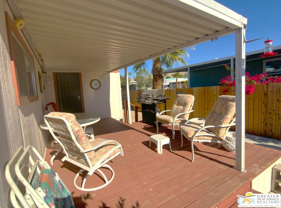 69381 Crestview Dr, Desert Hot Springs CA  92241-8231 exterior