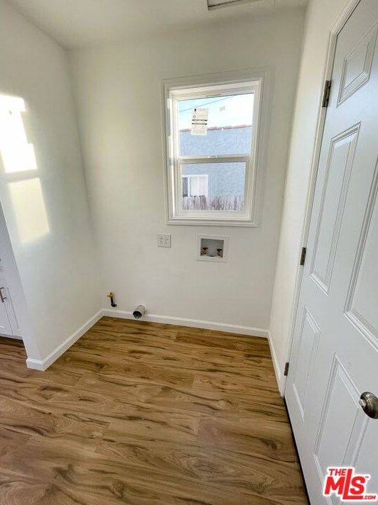 7037 Cimarron St, Los Angeles CA  90047-1632 exterior